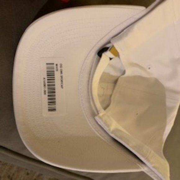 OVO (October's Very Own - Drake brand) White Hat - Picture 4 of 4